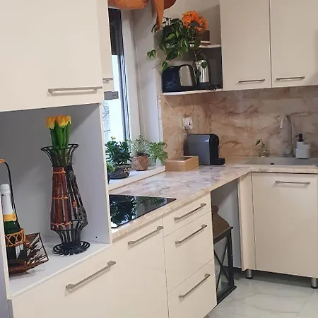 Boldizsar Lovas Haz * Cserepfalu