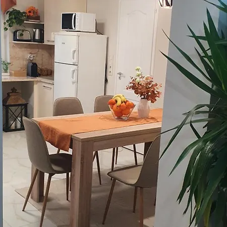 Boldizsar Lovas Haz Apartament