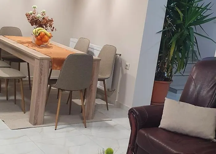 Boldizsar Lovas Haz Lägenhet